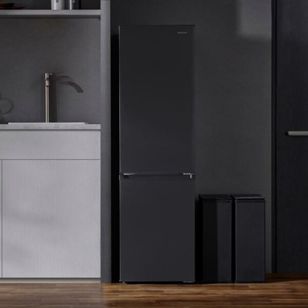 【ふるさと納税】 冷蔵庫 冷凍冷蔵庫 アイリスオーヤマ 170L ブラック コンパクト 冷凍庫 右開き 幅44.4 大容量 冷蔵 冷凍 冷蔵保存 冷凍保存 家電 電化製品 使いやすい 便利 おすすめ 人気 アイリス IRSD-17A-B